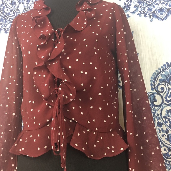 ELODIE red star print ruffle lace-up top SZ S - Picture 7 of 8